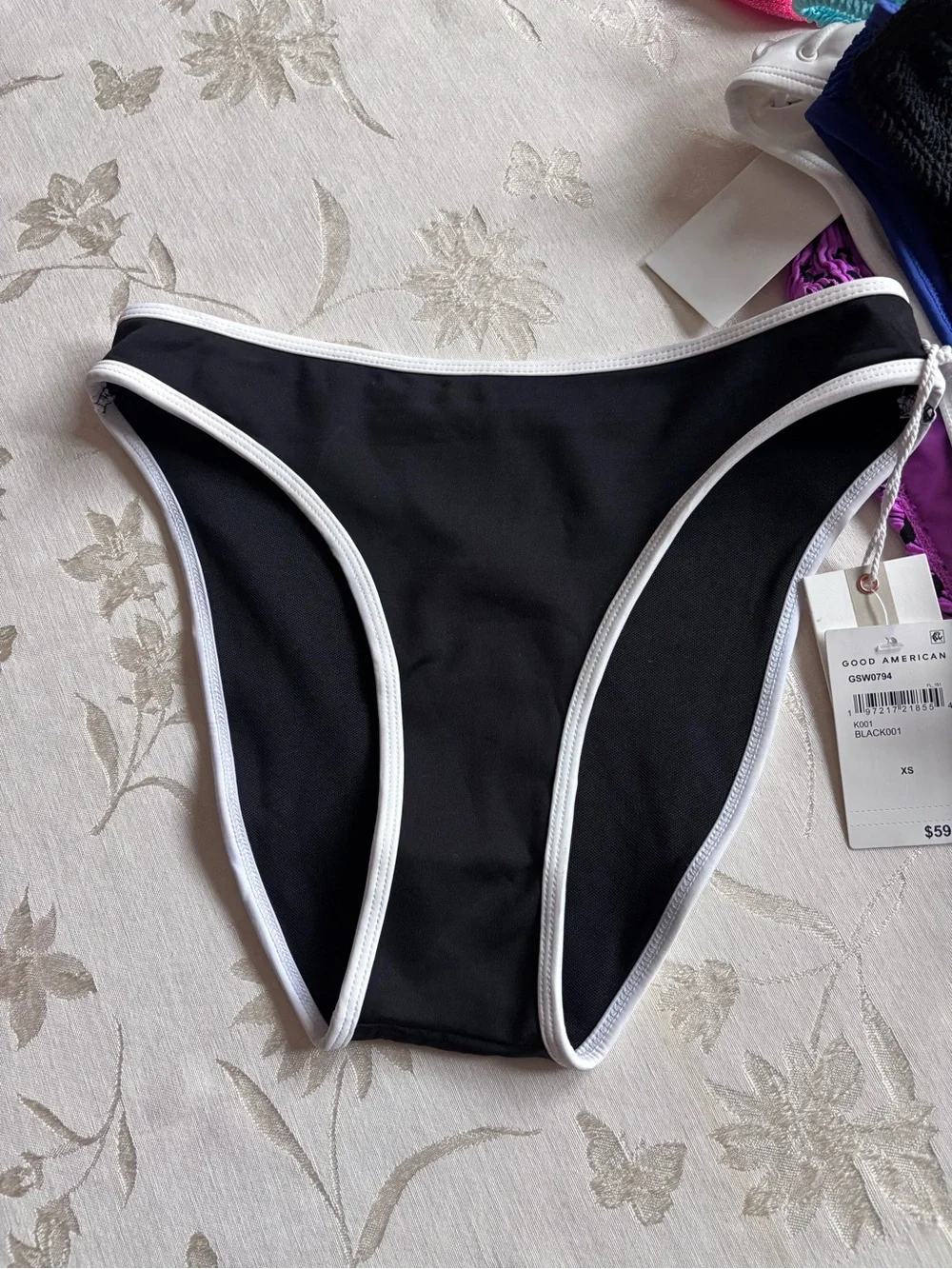 $482 Bundle 8 Pieces NWT Good American Bathing Suit XXS/XS Bikini Bottoms & Tops